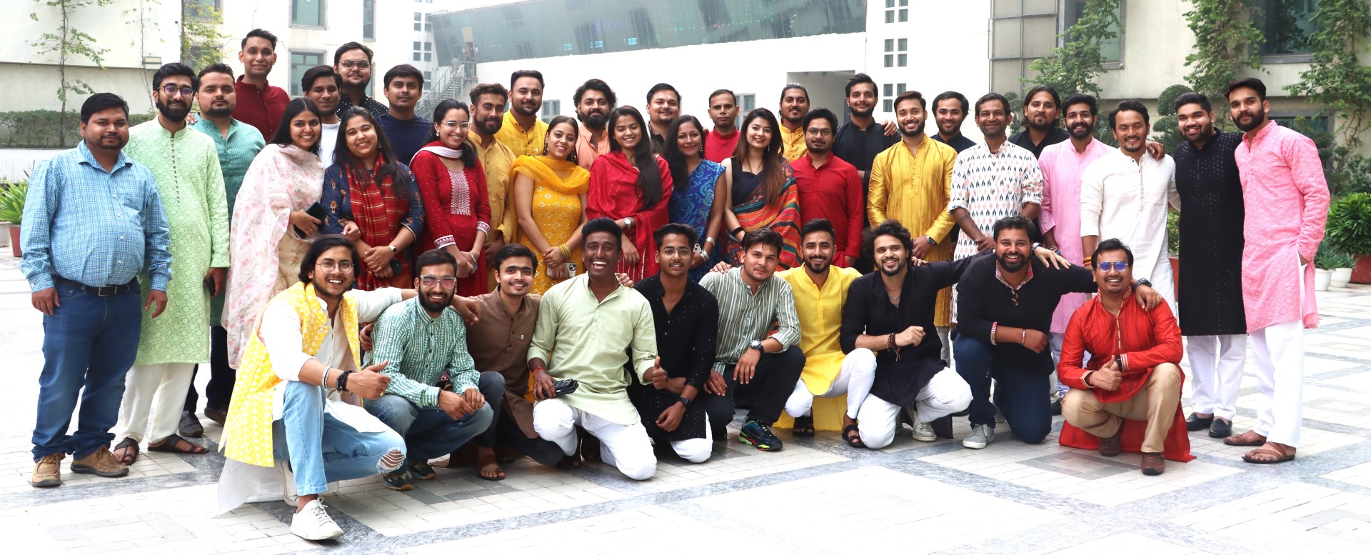 justwravel-team-2023